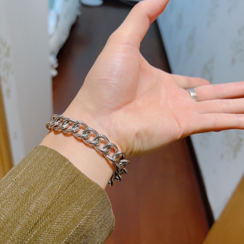 Ba1en*iaga bracelets